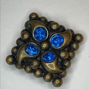 Mid Century Modern Antiqued Brass Tone Metal Blue Crystal Rhinestones Brooch